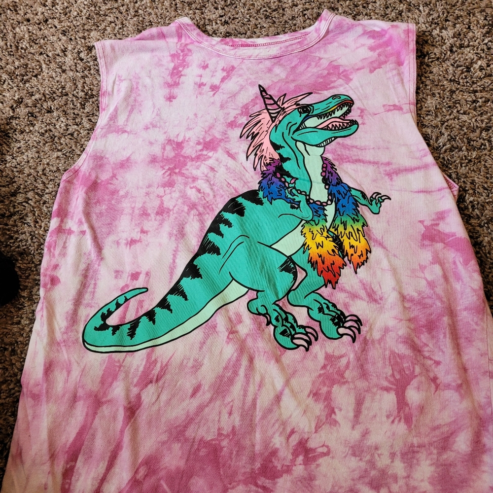 Dinosaur Tank